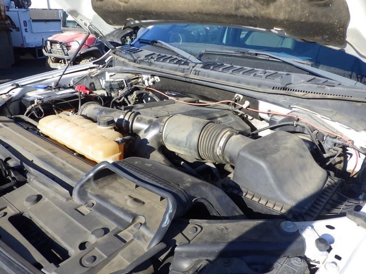 2017-ford-f150-image-11