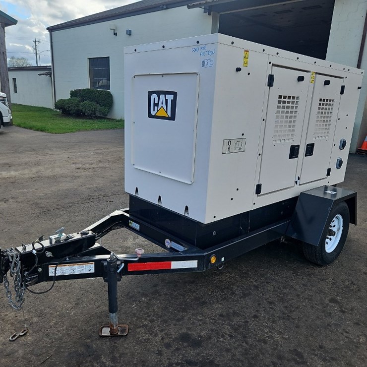 2017 CATERPILLAR XQ35