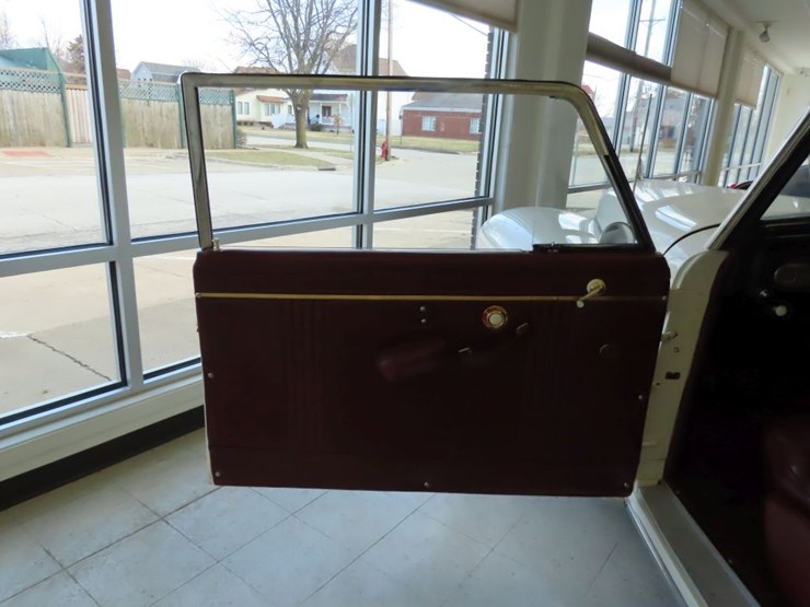 1942-lincoln-continental-coupe-image-25