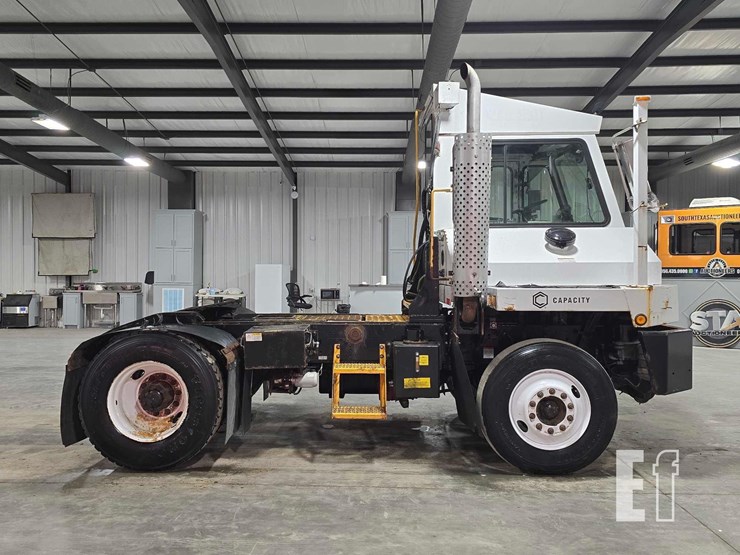 2017-capacity-tj5000-image-6