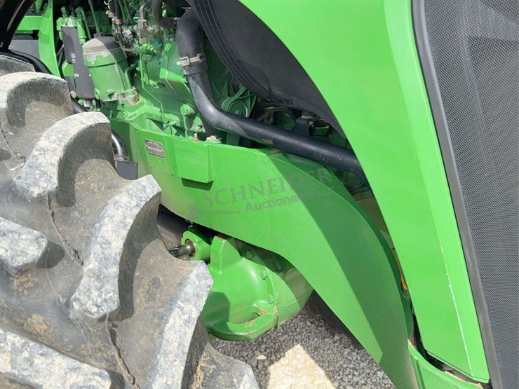 john-deere-200-image-17