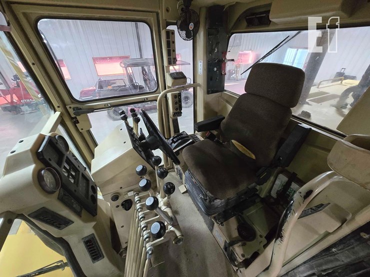 2001-caterpillar-140h-vhp-image-11