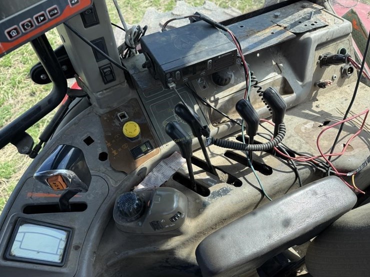 2004-case-ih-mx190-image-27