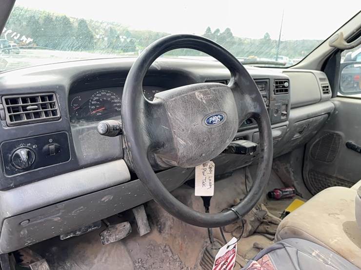 2002-ford-f350-image-15