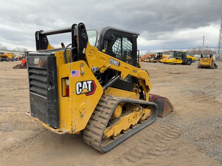2020-caterpillar-259d3-image-5