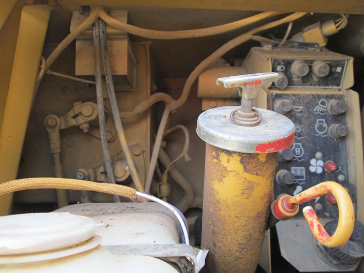 1995-caterpillar-d5h-image-10