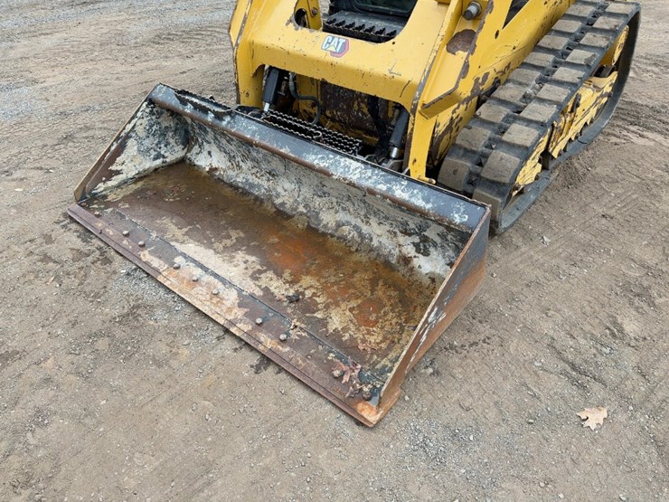 2021-caterpillar-259d3-image-9