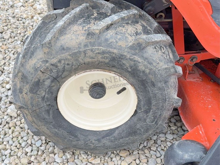 1997-kubota-t1760-image-21