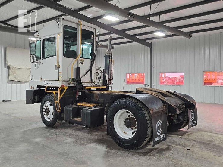 2017-capacity-tj5000-image-4