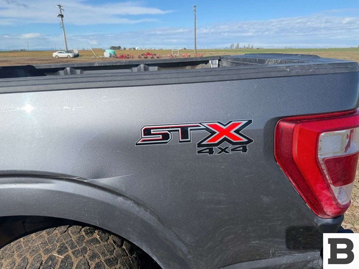 2021-ford-f150-image-16