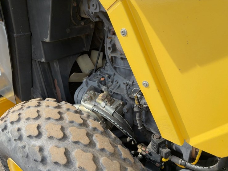2016-bomag-bw124dh-40-image-15
