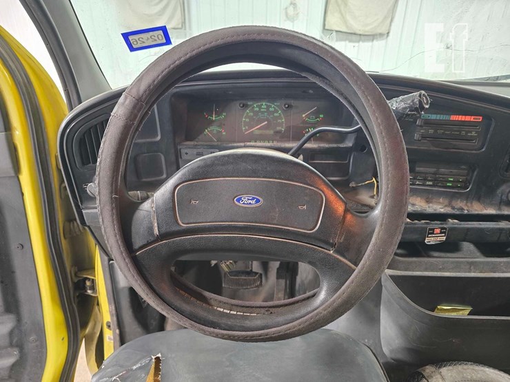 1994-ford-e350-image-10
