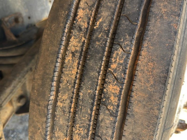 1993-kenworth-t450-image-12