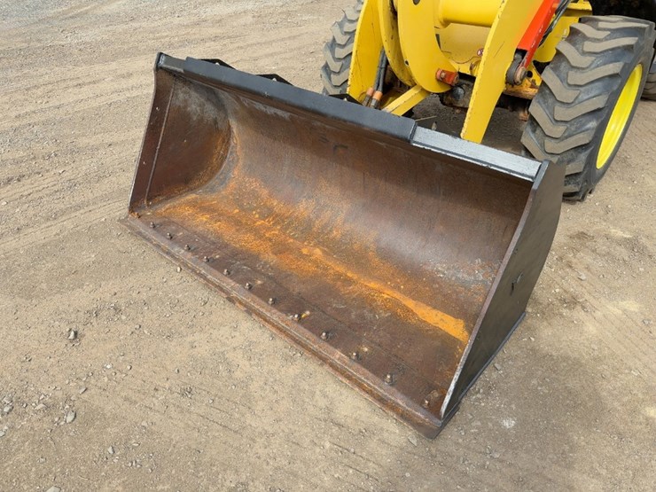 2017-yanmar-v8-image-9