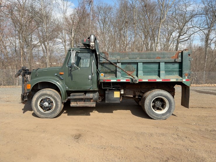 1992-international-4900-image-2