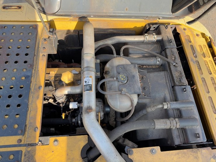 2008-deere-160d-lc-image-32