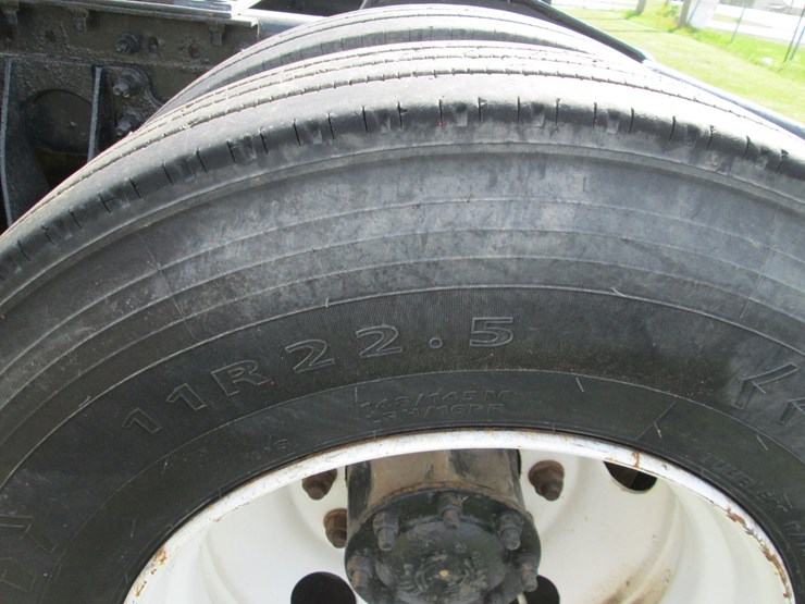 2012-international-prostar-image-6