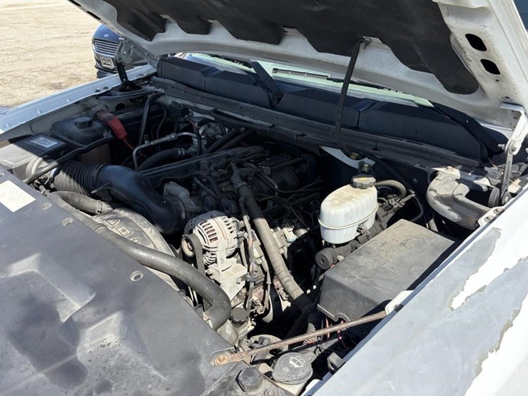 2008-chevrolet-silverado-2500-image-6