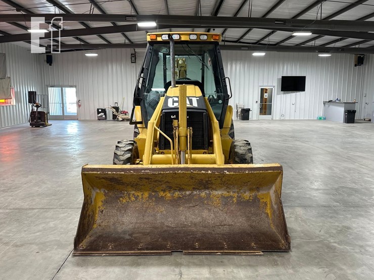 2001-caterpillar-420d-image-7