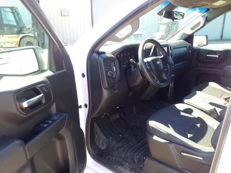 2019-chevrolet-1500-image-5