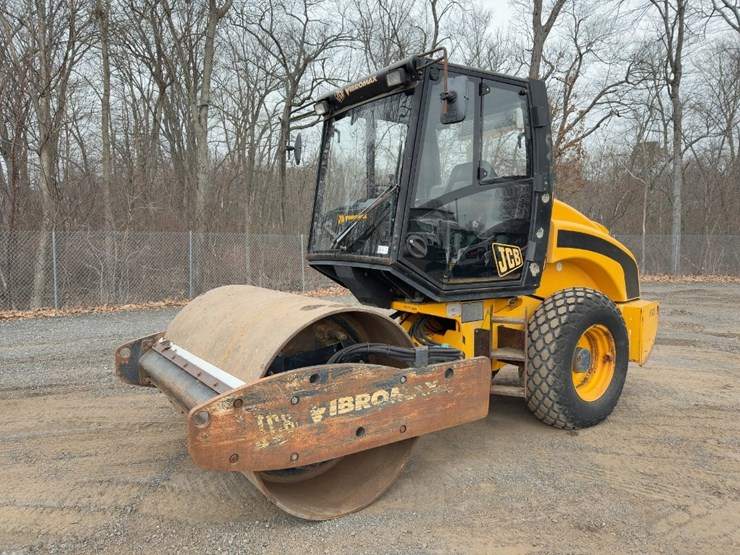 2008-jcb-vibromax-vm75d-image-1