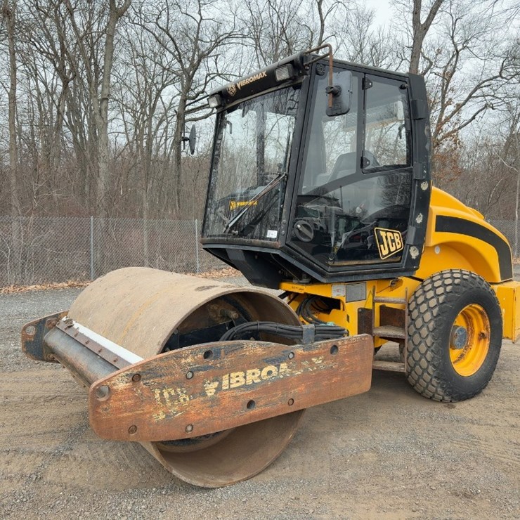 2008 JCB VIBROMAX VM75D