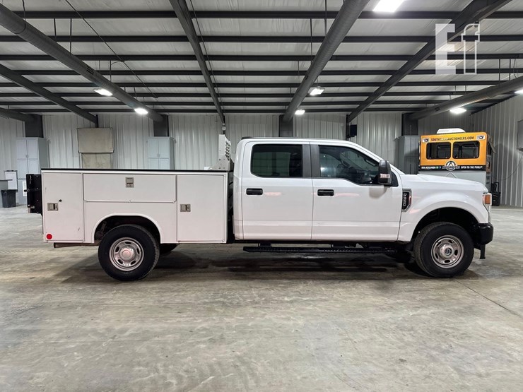 2022-ford-f350-image-6