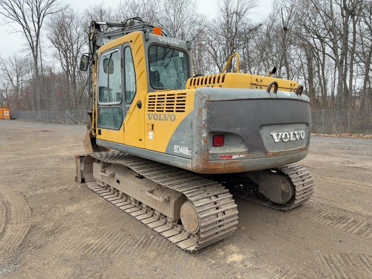 2006-volvo-ec140b-lc-image-3