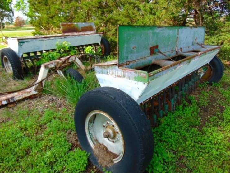 oliver-double-drill-with-hitch-image-16