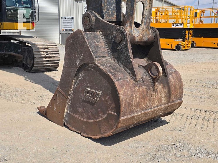 2018-deere-350g-lc-image-12