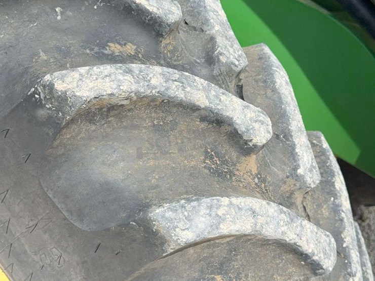 john-deere-200-image-20