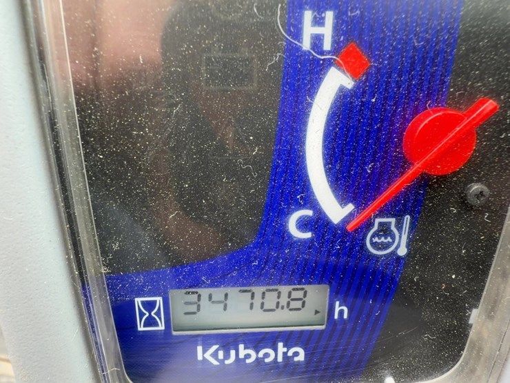 2021-kubota-svl97-2-image-25