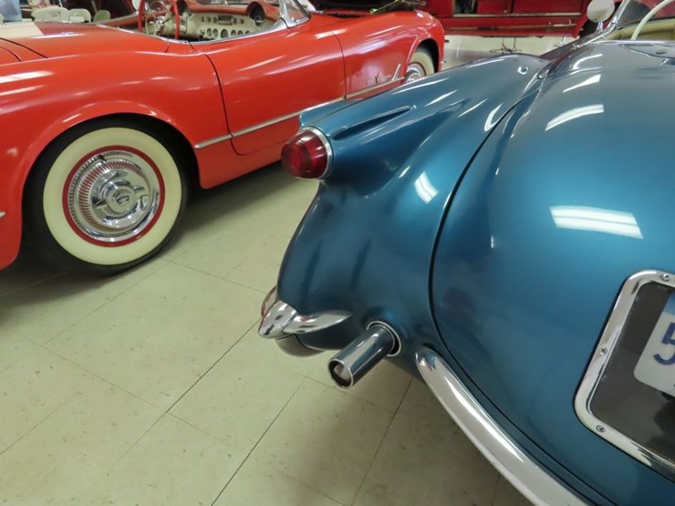 rare-1954-chevrolet-corvette-image-54