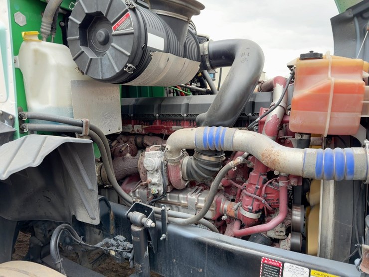 2018-mack-pinnacle-cxu613-image-11