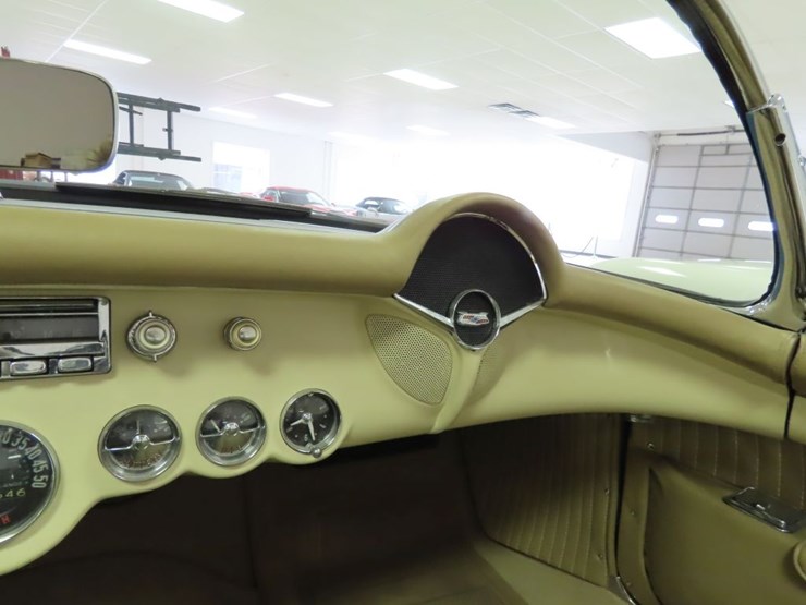 rare-1954-chevrolet-corvette-image-37