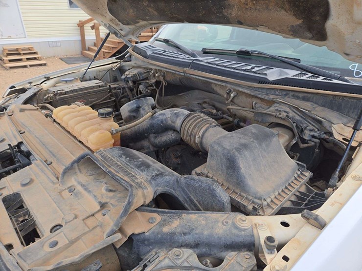 2017-ford-f150-xl-image-18