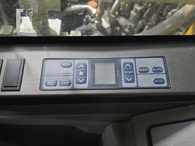 xcmg-xe150u-image-23