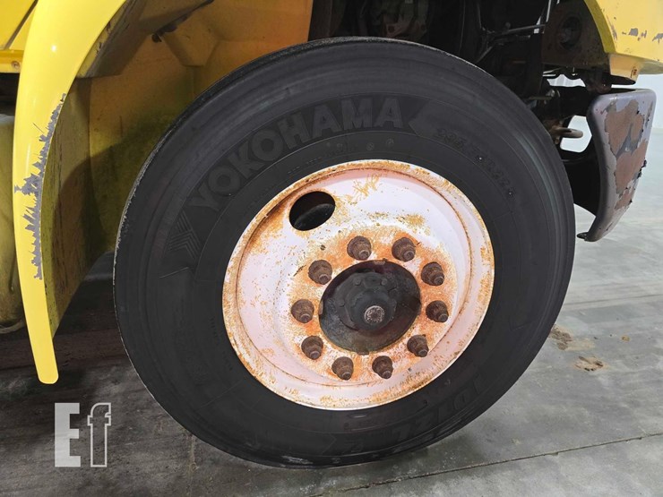 2007-international-durastar-4300-image-26