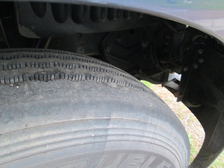 2008-peterbilt-387-image-16