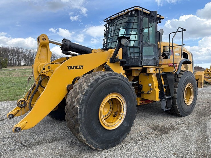 2021-caterpillar-966m-image-2