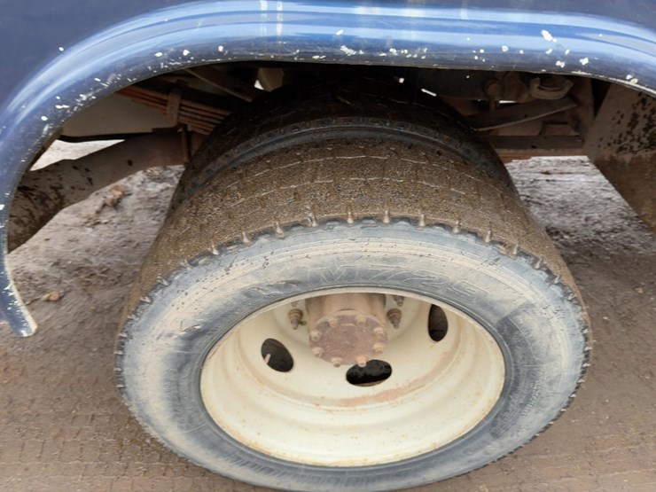 2012-ford-f450-xl-image-9