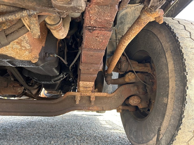 1999-mack-cl713-image-89