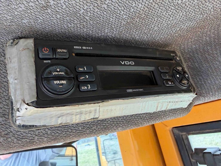 volvo-l180e-image-28