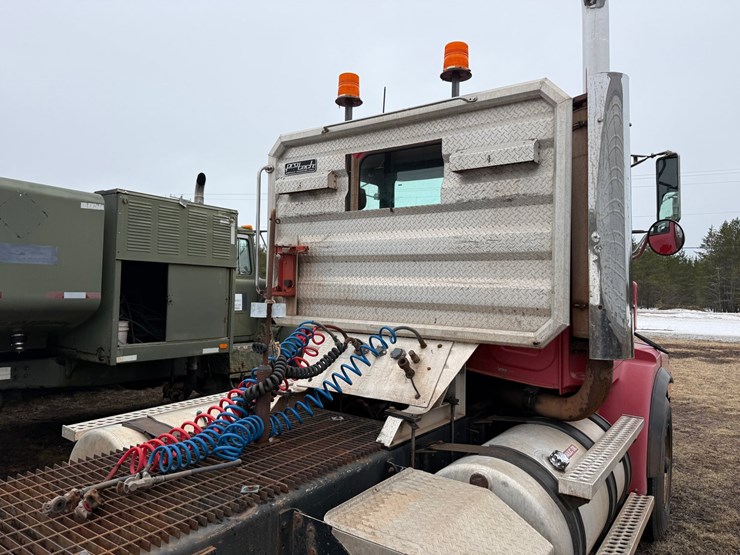 1999-western-star-5864ss-image-38