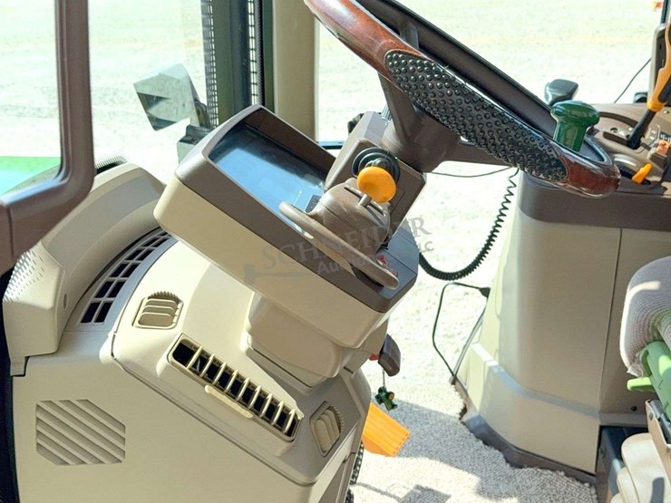 2004-john-deere-7320-image-69