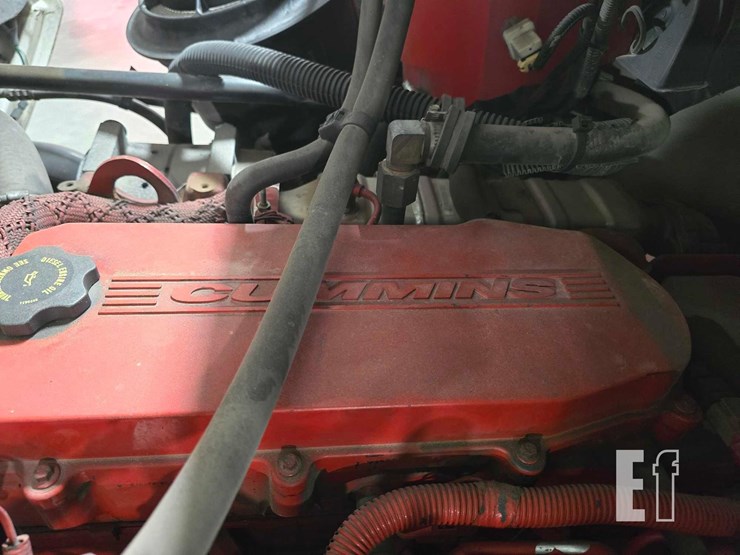 2009-freightliner-business-class-m2-106-image-19