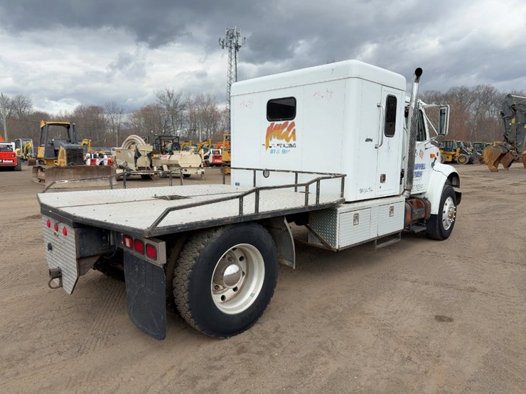 1996-international-4900-image-5