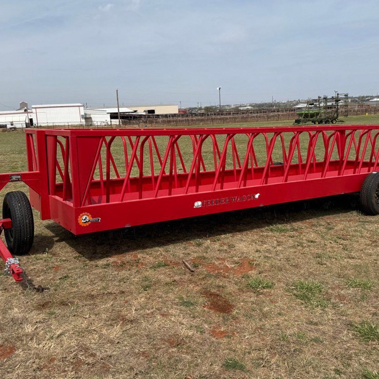 2026 Theissen Hay Feeder Trailer