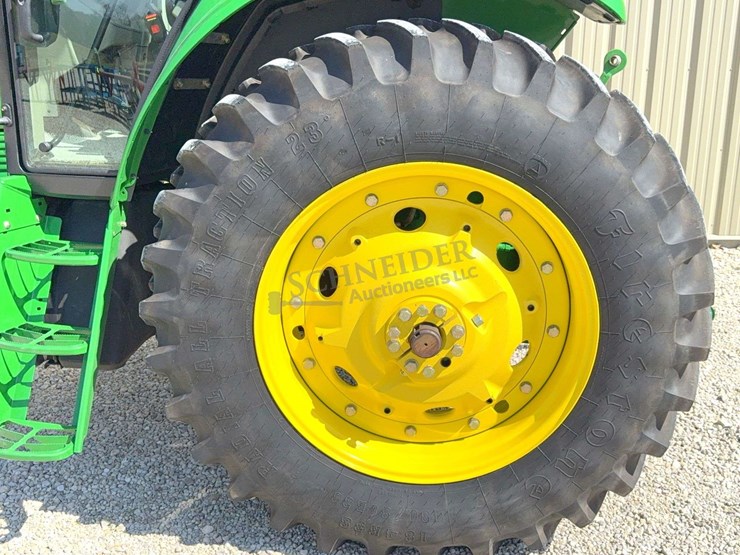2004-john-deere-7320-image-91