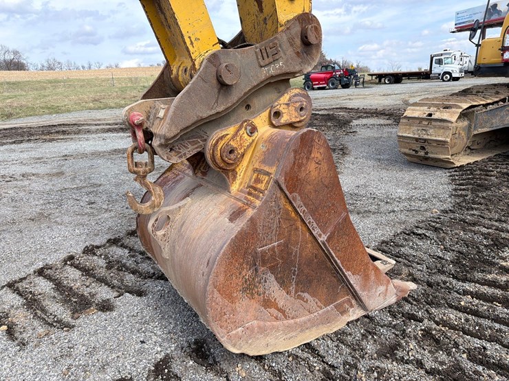 2017-kobelco-sk350-lc-9e-image-17